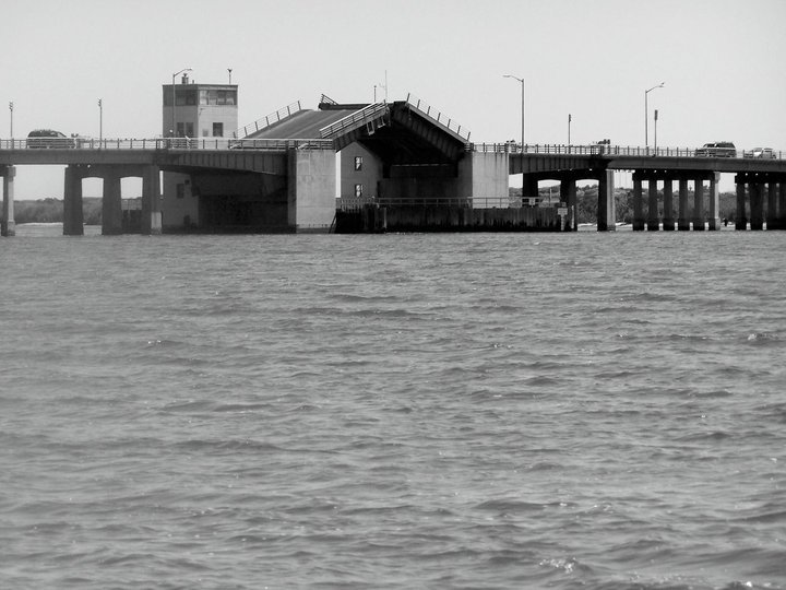 Mastic Beach, NY: Smith Point Bridge