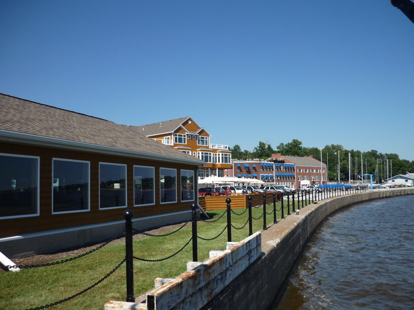 Davenport, IA: Riverfront