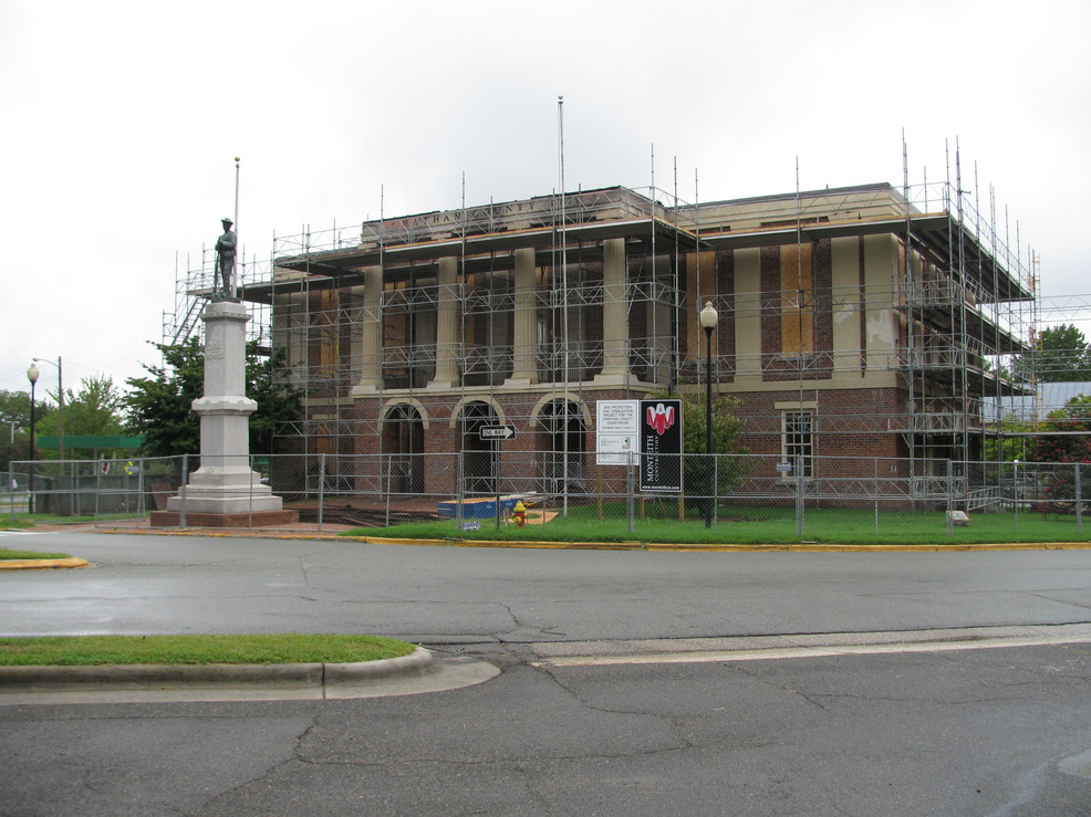 Pittsboro, NC: Chatham County Courthouse after fire