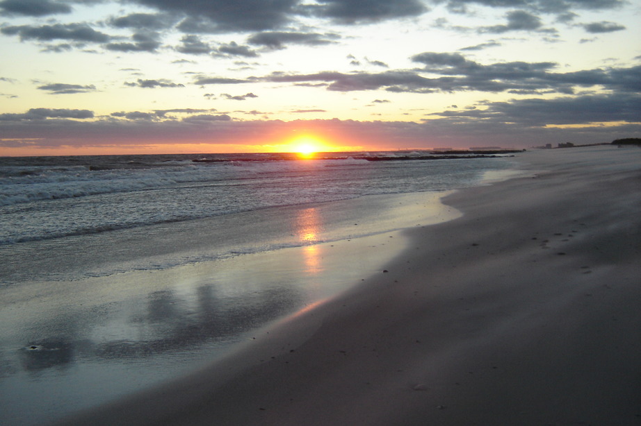 East Atlantic Beach, NY: Sunset at East Atlantic Beach