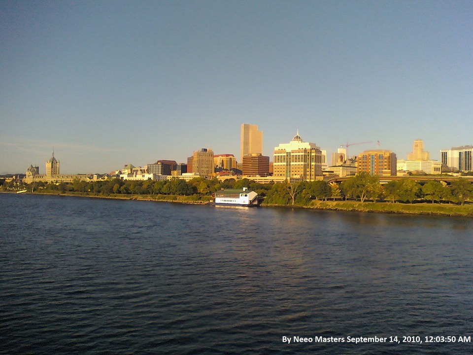 Albany, NY: City of Albany NY On the Hudson River