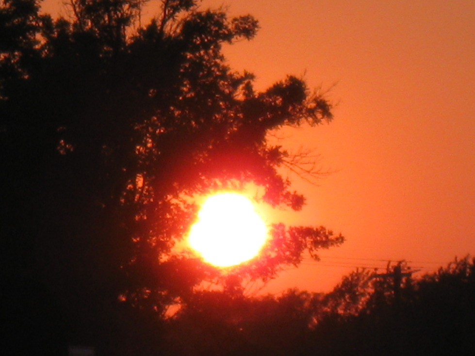 Belle Plaine, MN: Summer Sunset in Belle Plaine, MN