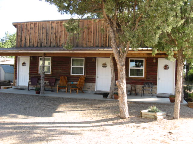 Granada, CO: The Cedar Tree Inn Cabins