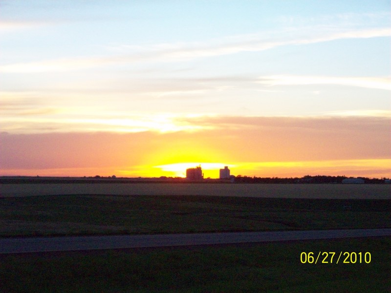 Colby, KS: sun setting on colby