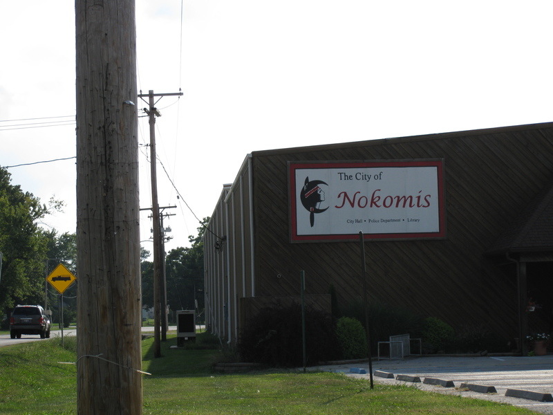 Nokomis, IL: City Hall