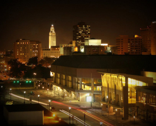 Baton Rouge, LA: Downtown Baton Rouge, River Road and Government Street