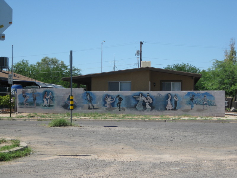 South Tucson, AZ: South tucson primarily spanish neighborhood just south of 22nd street in south tucson