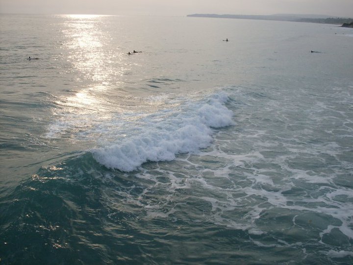 San Clemente, CA: Riding Waves