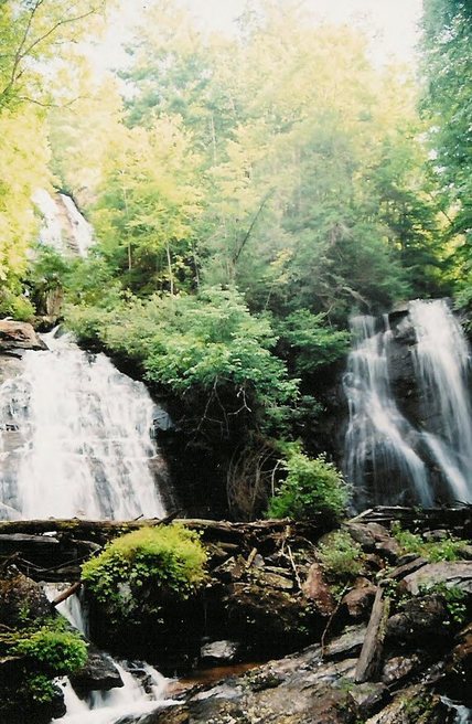 Conyers, GA: picture of Water Falls in the mountains of Helen,GA