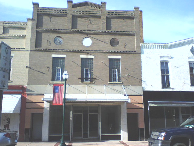 Fremont, NC : Troy's Downtown Fremont NC photo, picture, image (North ...