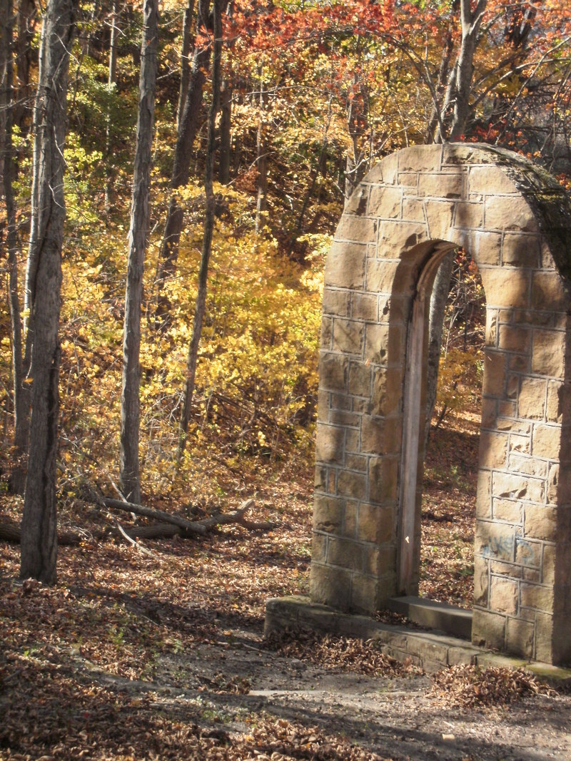Princeton, WV: Stone Archway in Princeton City Park