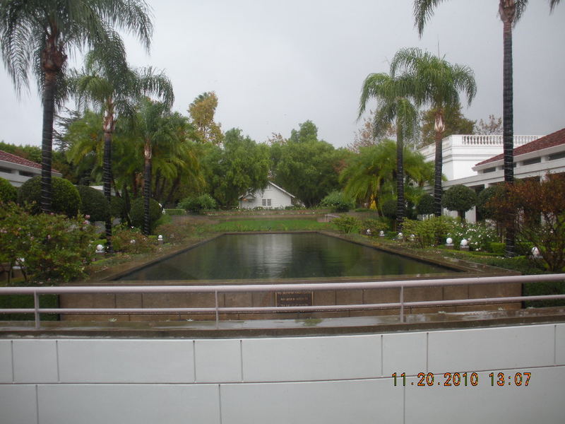 Yorba Linda, CA: Richard M Nixon Presidential Museum - Nixon's childhood home & reflecting pool