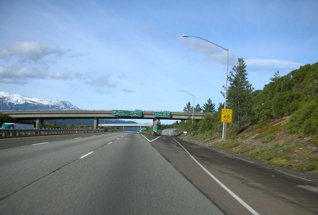 McCloud, CA mccloud from i5 photo, picture, image (California) at