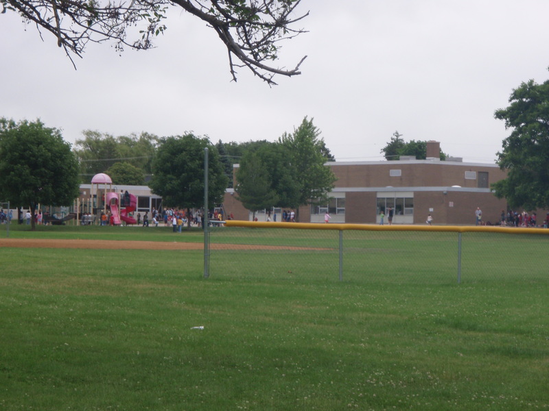 North Aurora, IL: Schneider School