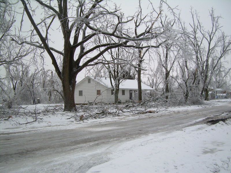 Matthews, MO: 2009 Ice Storm in Matthews