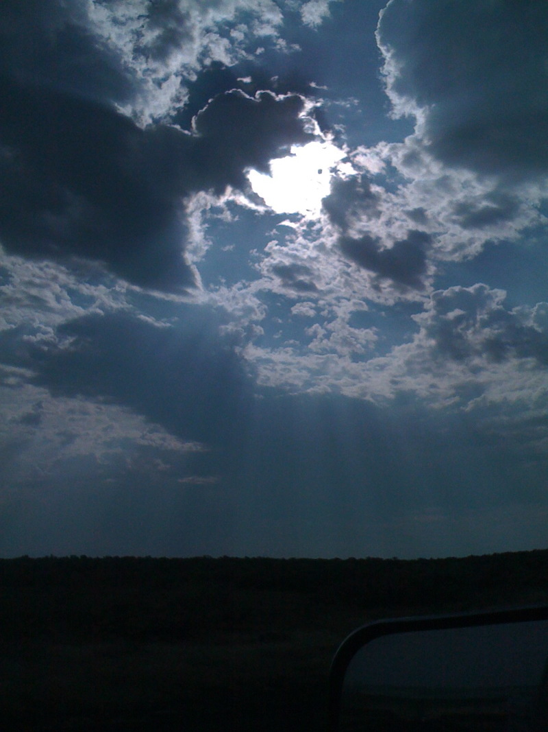 Quincy, WA: monument view of clouds