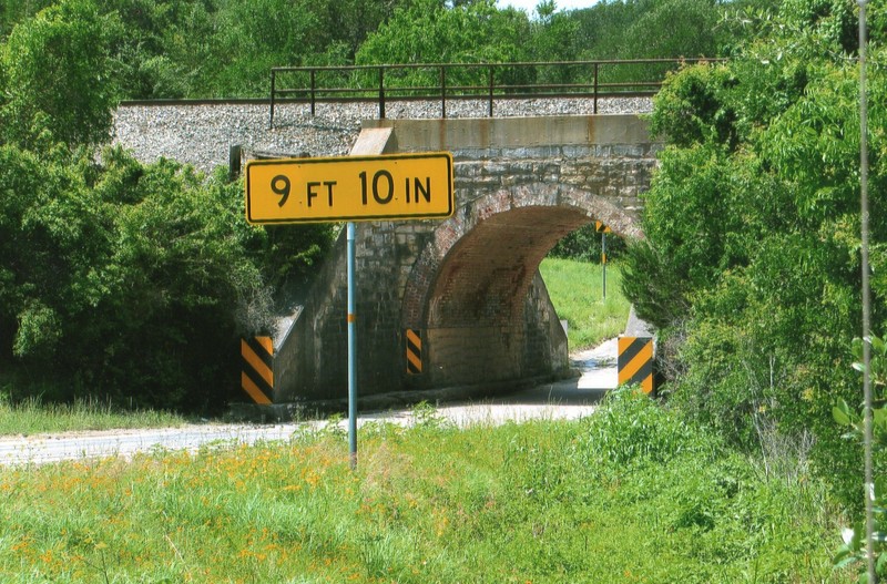 Gay Hill-Independence, TX: one lane bridge-washington co. texas