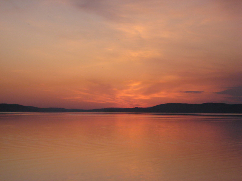 Merrimac, WI: Dawn on Lake Wisconsin 2