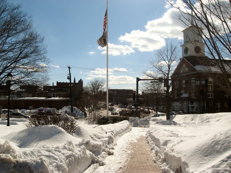 Nashua, NH: snowy winter- downtown