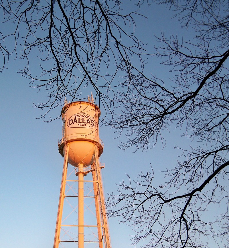 Dallas, NC: Town Of Dallas Water Tank