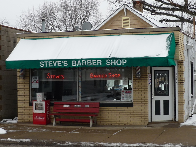 Rock Island, IL: Steve's Barber Shop