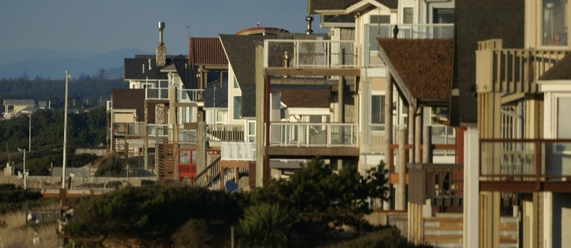 Ocean Shores, WA: Oceanfront homes