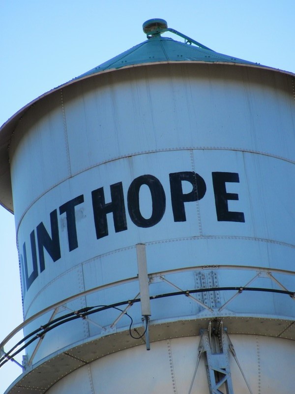 Mount Hope, KS: Mount Hope Water Tower