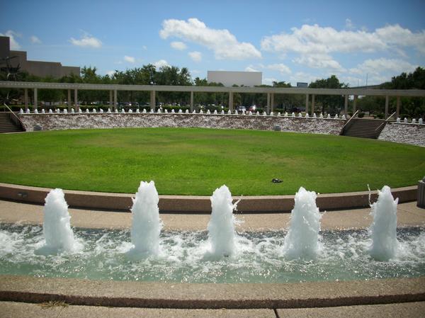 Corpus Christi, TX: Water Gardens by Art Museum & Selena Auditorium