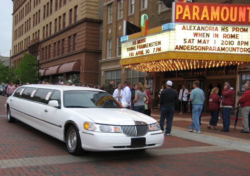 Anderson, IN: Best Place for Prom "PARAMOUNT"