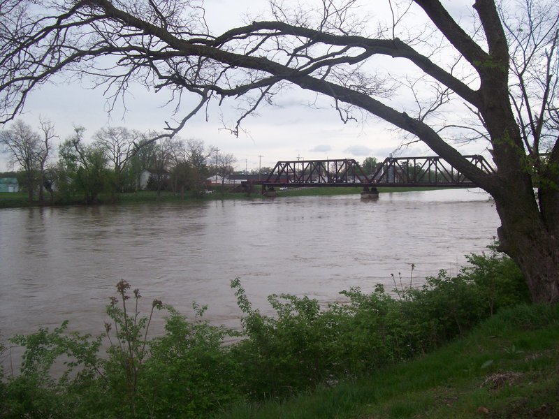 Franklin, OH: River April 25, 2011