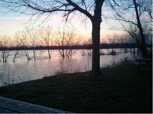 Clarksville, IN: sunset at the Falls_of_the_ohio_Indiana_State_Park
