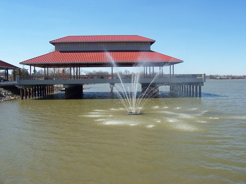 Pine Bluff, AR: Landing Waterfall