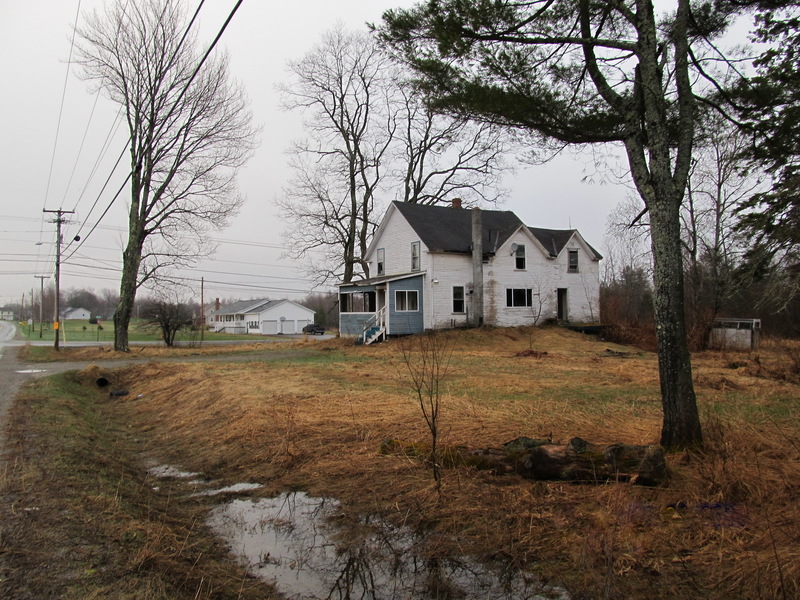 Hermon, ME: Old abandoned house at the corner of Fuller and Annis Roads