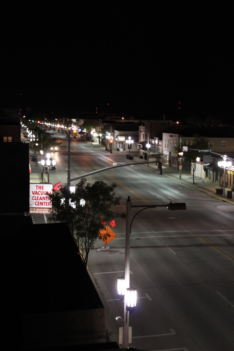 Spencer, IA: Downtown at night
