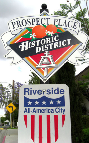 Riverside, CA: Prospect Place, Historic District, it's right next the Riverside Community College