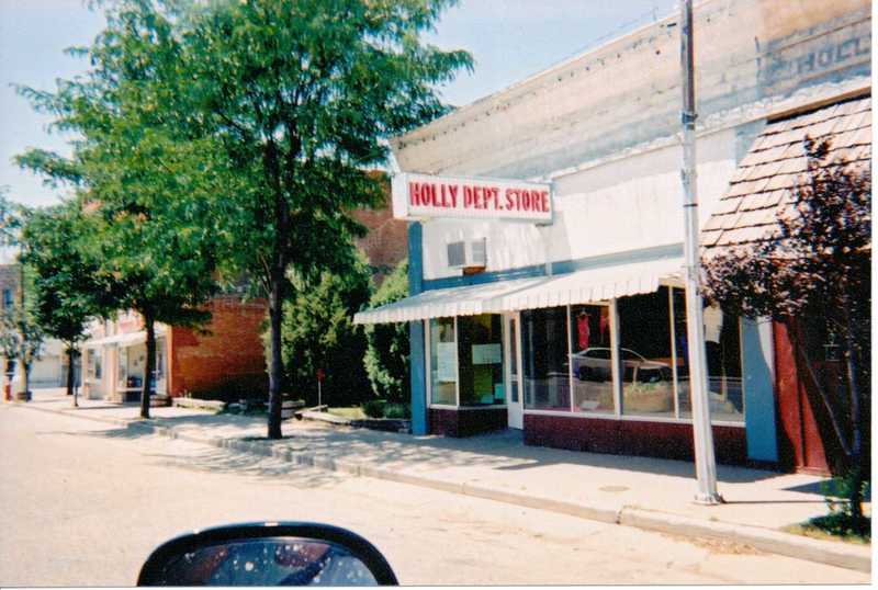 Holly, CO: Holly, Colorado vacation July 2003 before the tornado Dept. Store