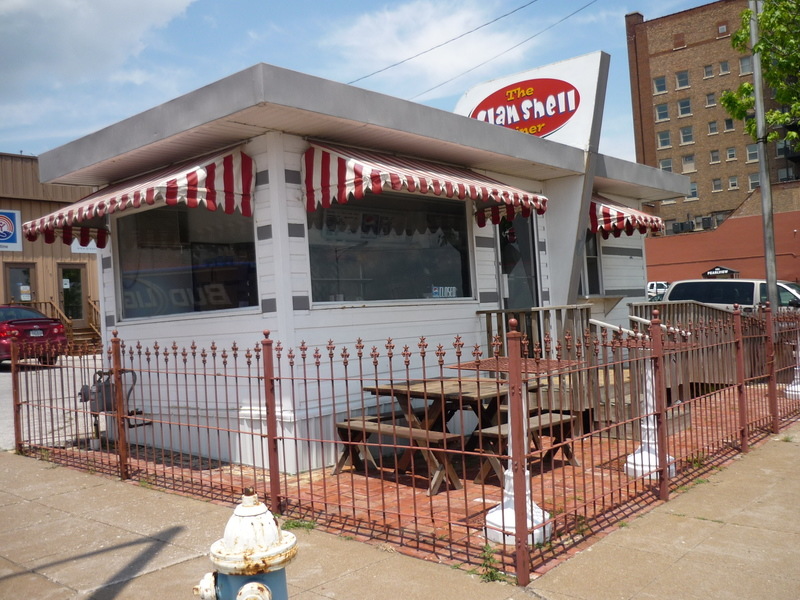 Muscatine, IA: Oyster Shack