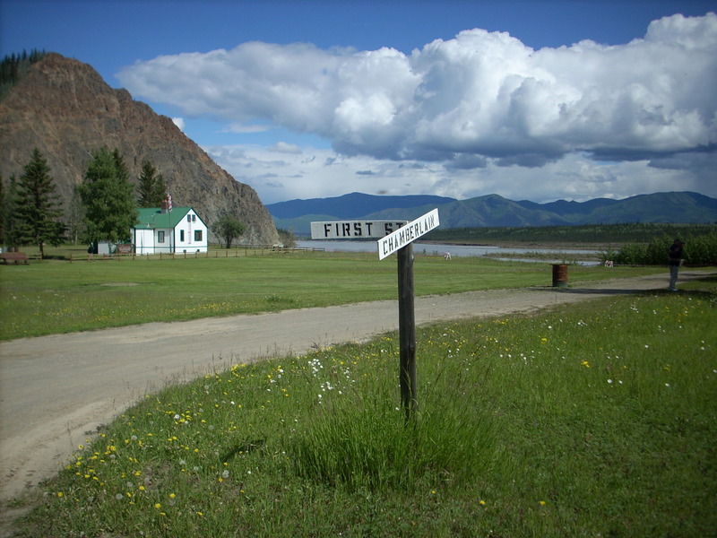 Eagle, AK: A few weeks after Eagle's disaster 2009 - what a pretty day