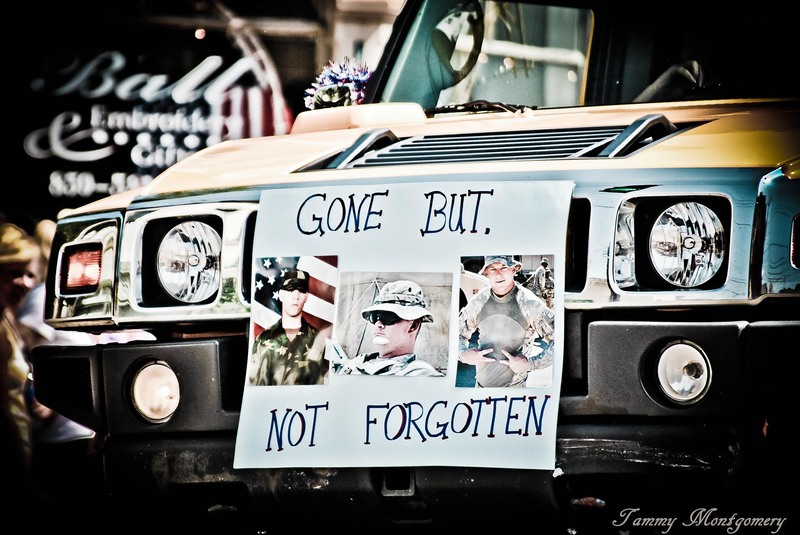 Bellevue, KY: Memorial Day Parade ~ Home Town Hero Russel Madden