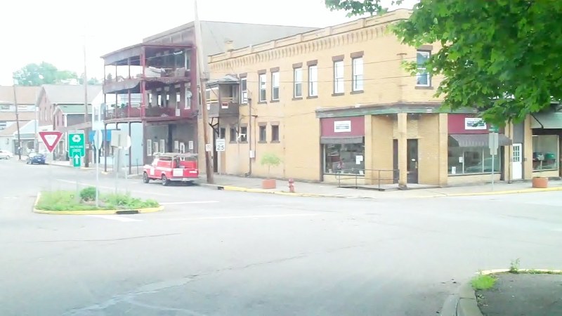 Leechburg, PA: Downtown Leechburg