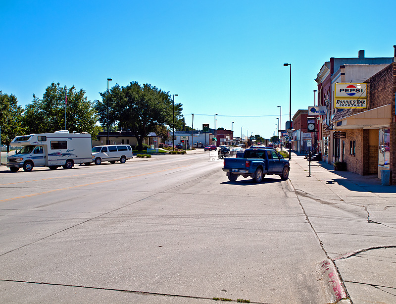 Tekamah, NE: Main Street View (US Route 25)