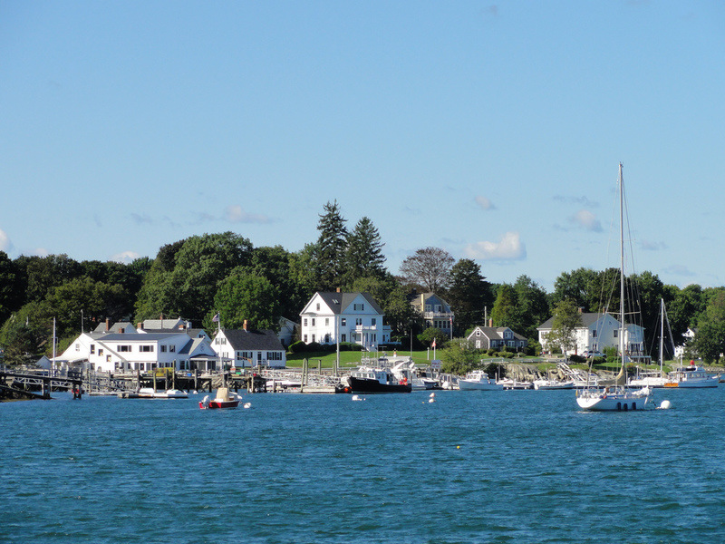 New Castle, NH: New Castle from Portsmouth Harbor