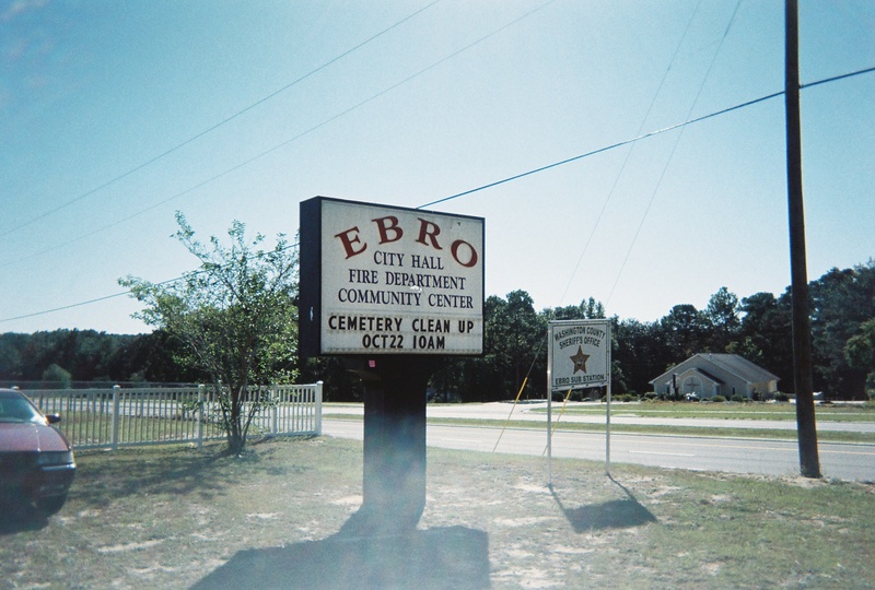 Ebro, FL: Ebro Community Center