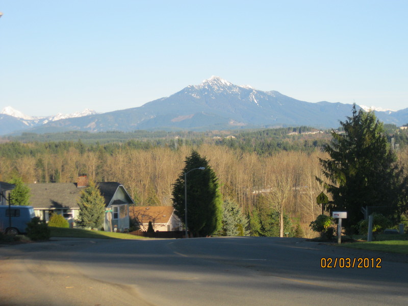 Lake Stevens, WA: View of Mt. Pilchuck from Lake Steven's neighborhood