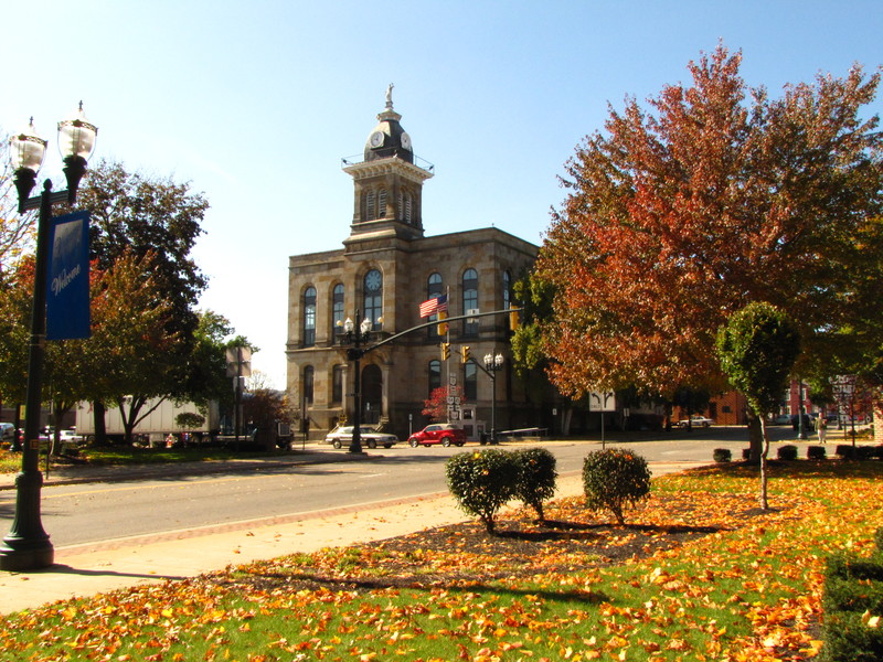 Lisbon, OH: Court House