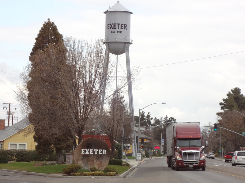 Exeter, CA: Enteringcity of Exeter