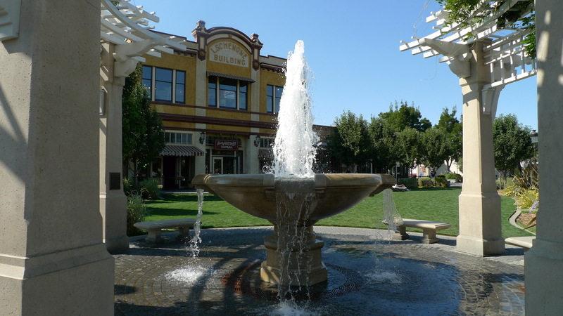 Livermore, CA: Downtown Livermore fountain