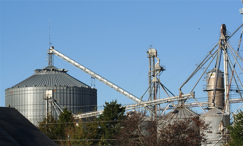 Irvington, IL: Irvington grain elevator
