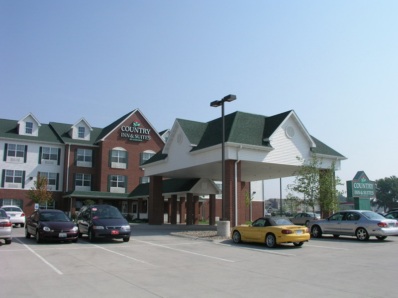 Coralville, IA: Local Hotel