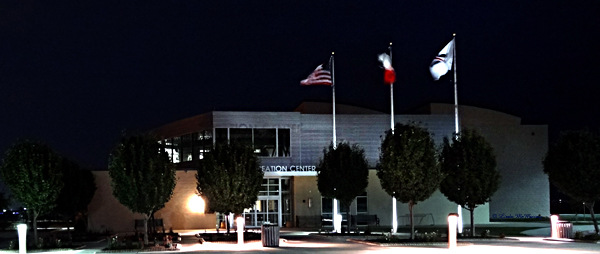 Killeen, TX: Tommie Harris Fitness Center at Night